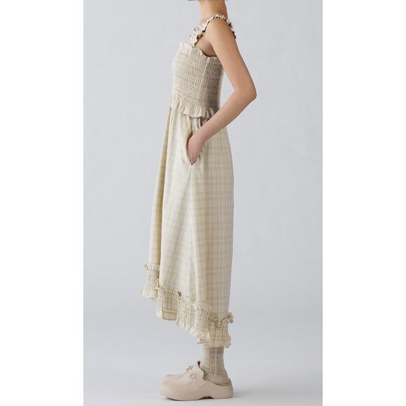 GU (Uniqlo) x Rokh Smocking Camisole Dress in Cream Plaid - Picture 4 of 16